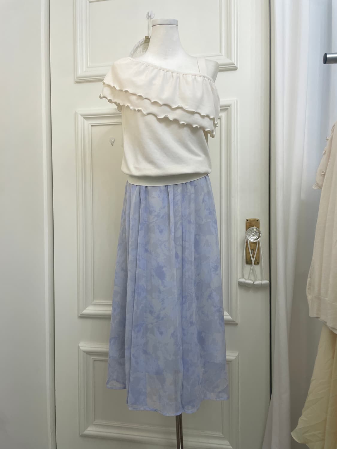 EARTH blue flower back banding skirt 상품이미지6