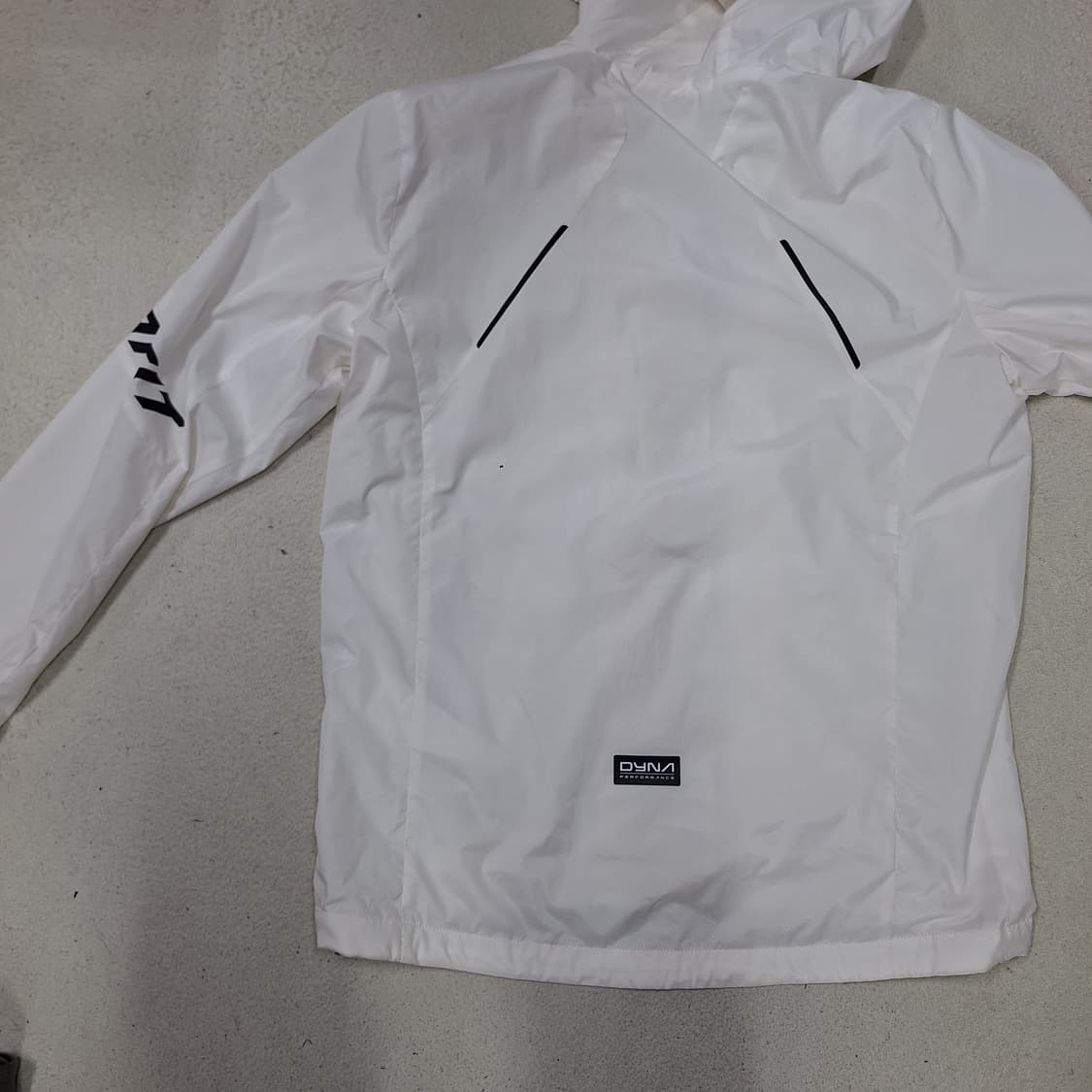 다이나핏  바람막이L 상품이미지6
