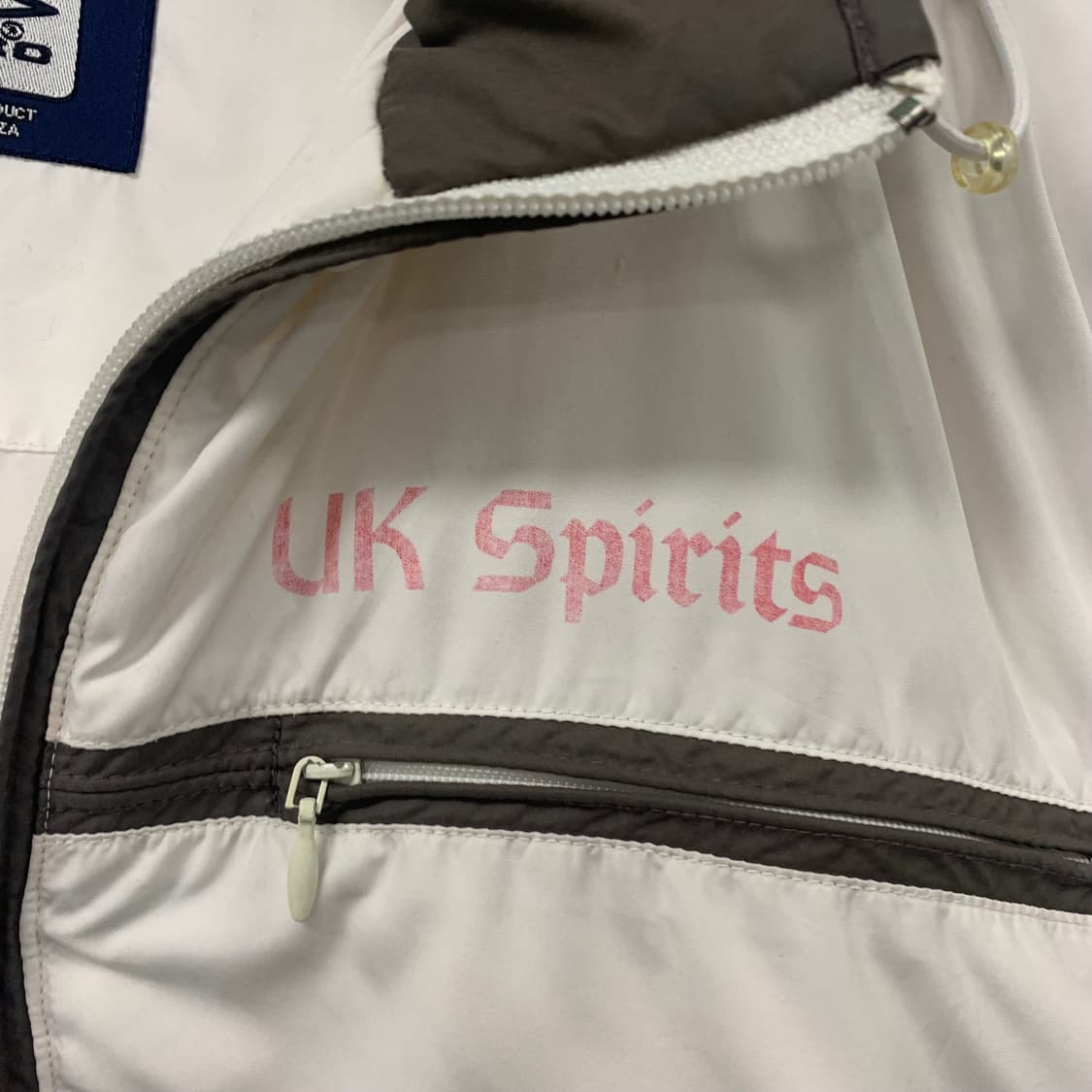 엄브로 로고 화이트 후드 점퍼  상품이미지5