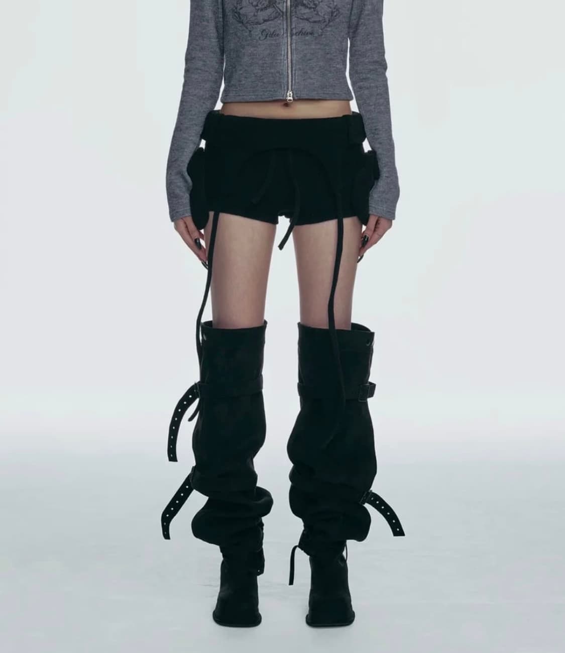 길라아카이브 BOLD LOGO POCKET KNIT SHORTS 상품이미지1