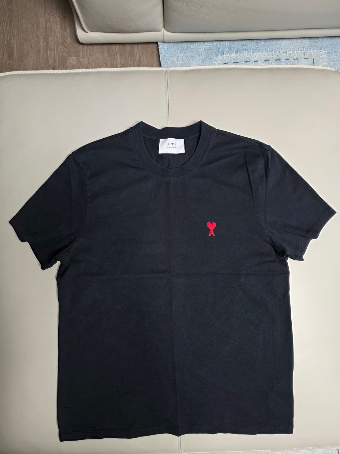 아미 반팔 티셔츠 M 상품이미지1