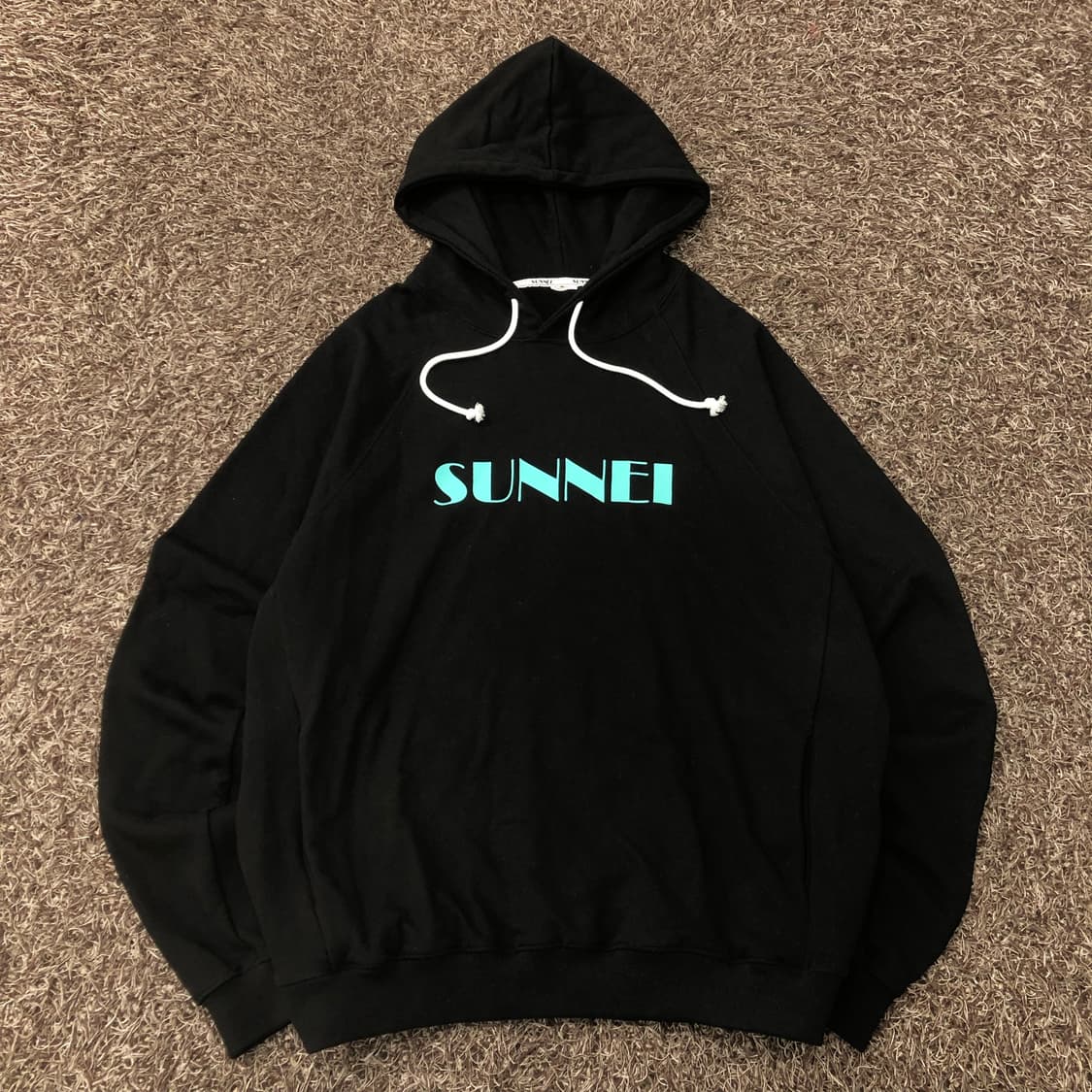 써네이 로고 후드티 상품이미지1