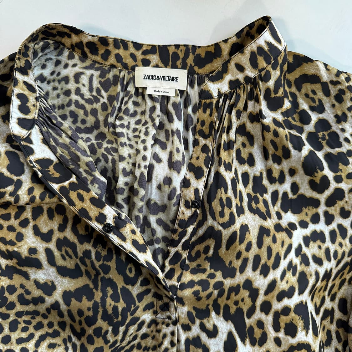 쟈딕앤볼테르 레오파드 새틴 블라우스 상품이미지4