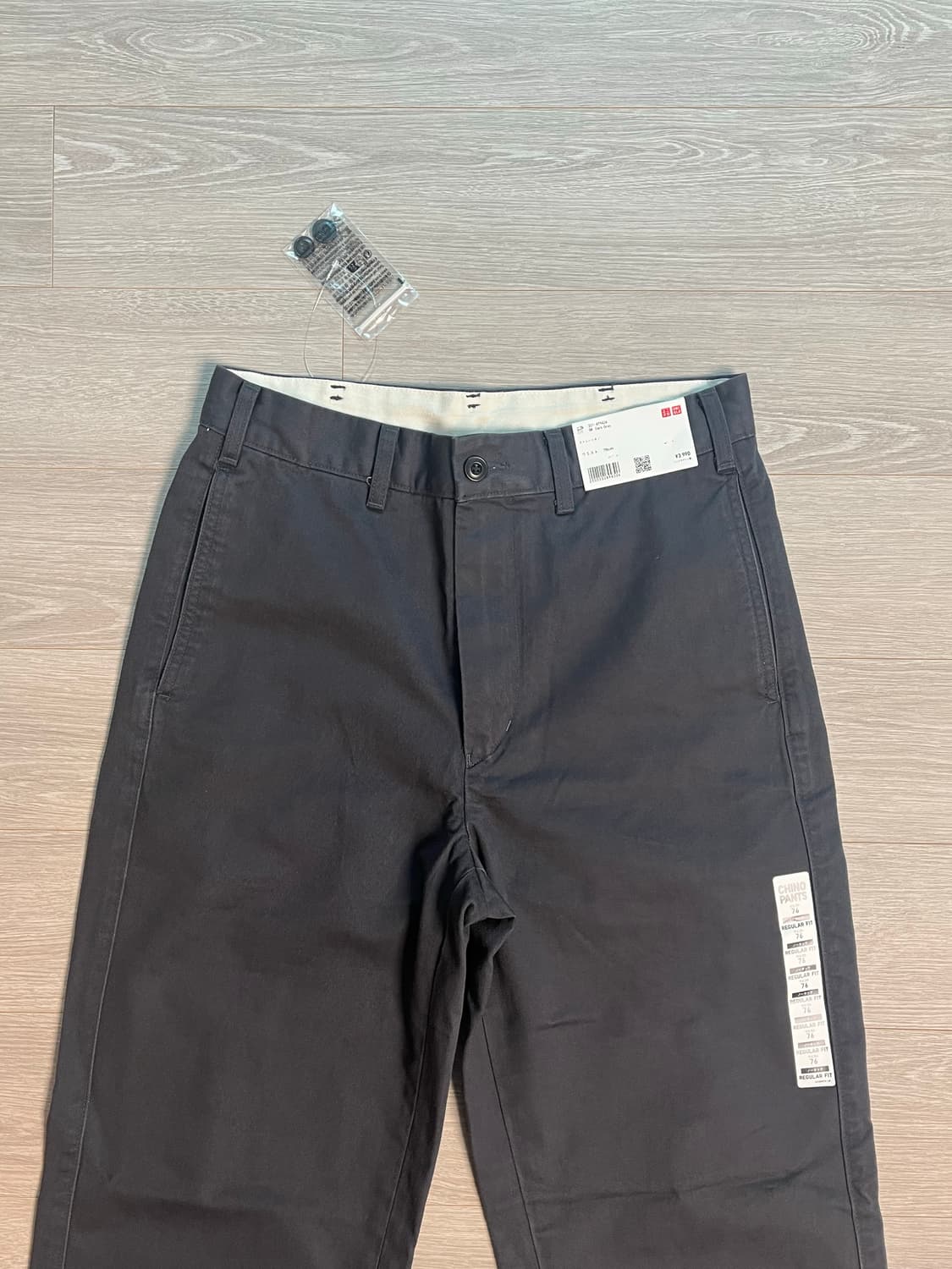 (새상품) 유니클로 스트레이트 치노 그레이 상품이미지4