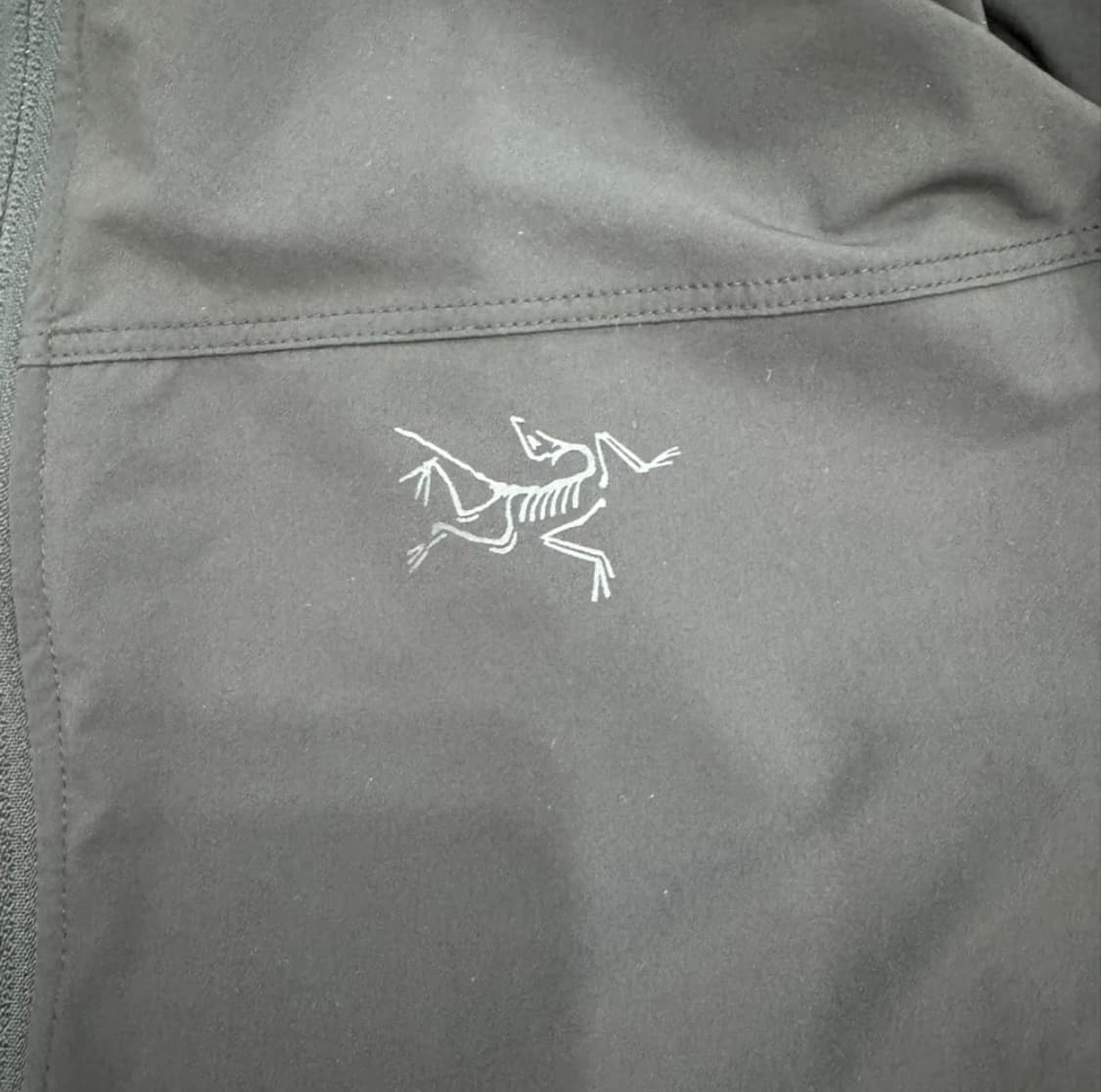 아크테릭스 감마 라이트웨이트 자켓 L 사이즈 상품이미지3