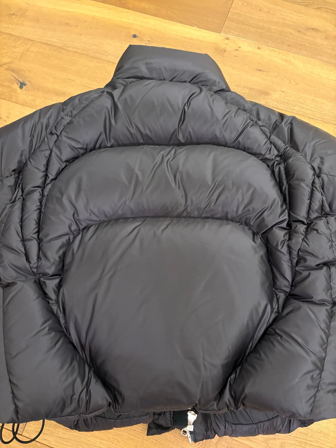 Entire studio 패딩 xs 상품이미지4