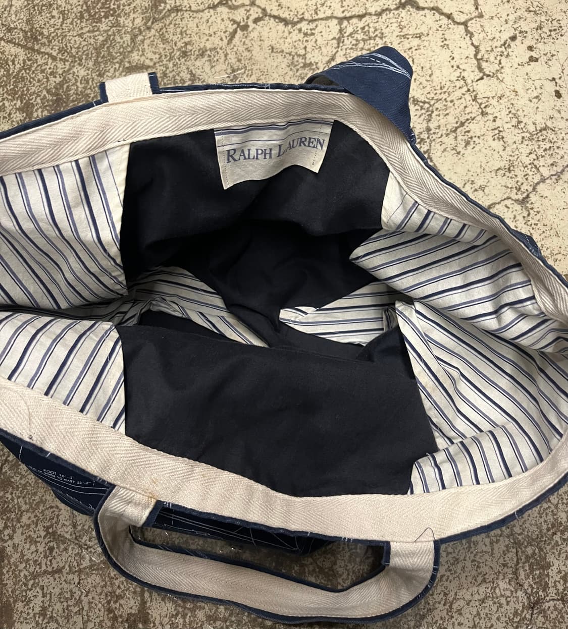 폴로 랄프로렌 네이비 보트 프린트 토트백 상품이미지6