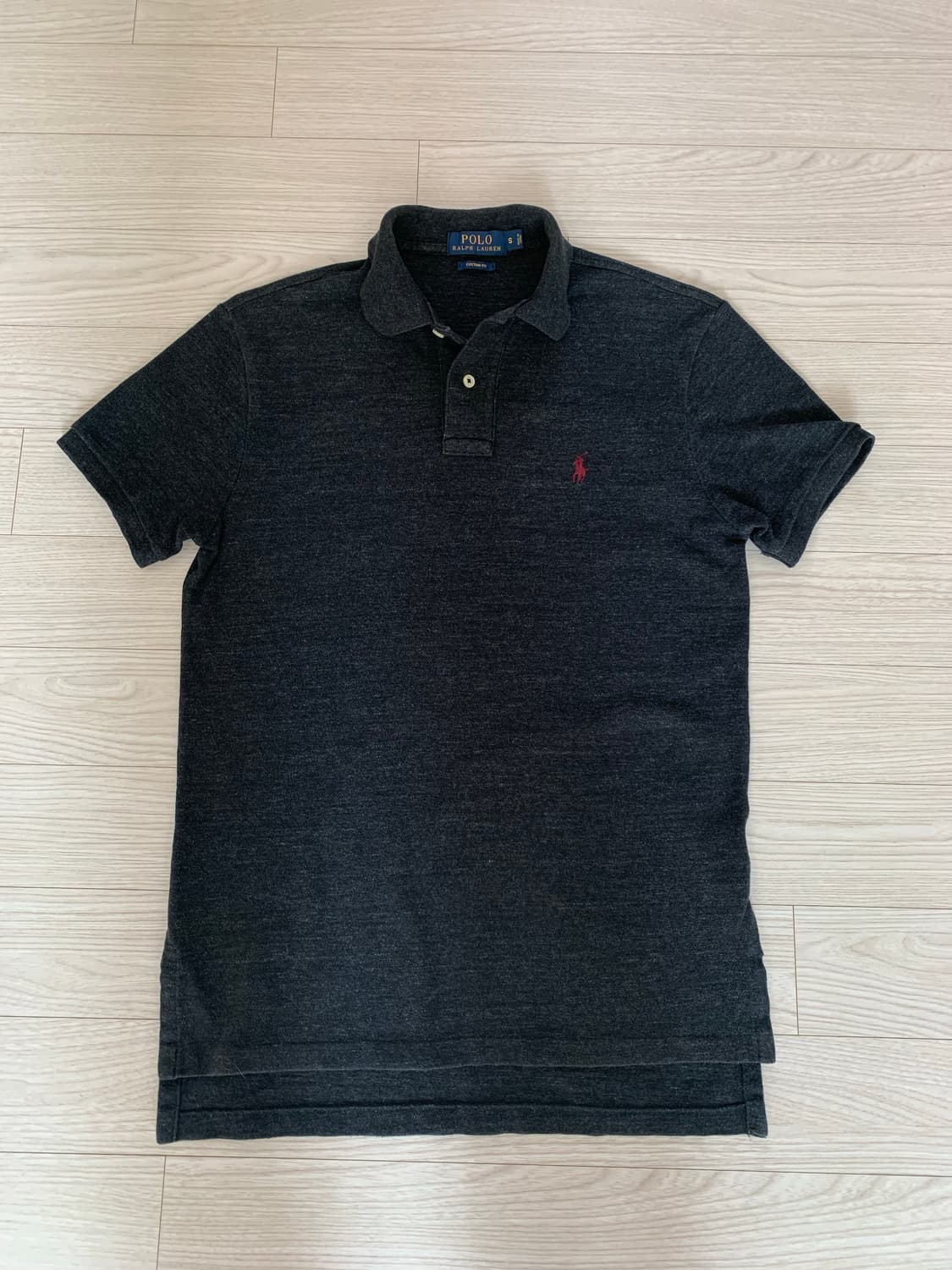 폴로 랄프로렌 차콜 반팔 카라티 상품이미지1