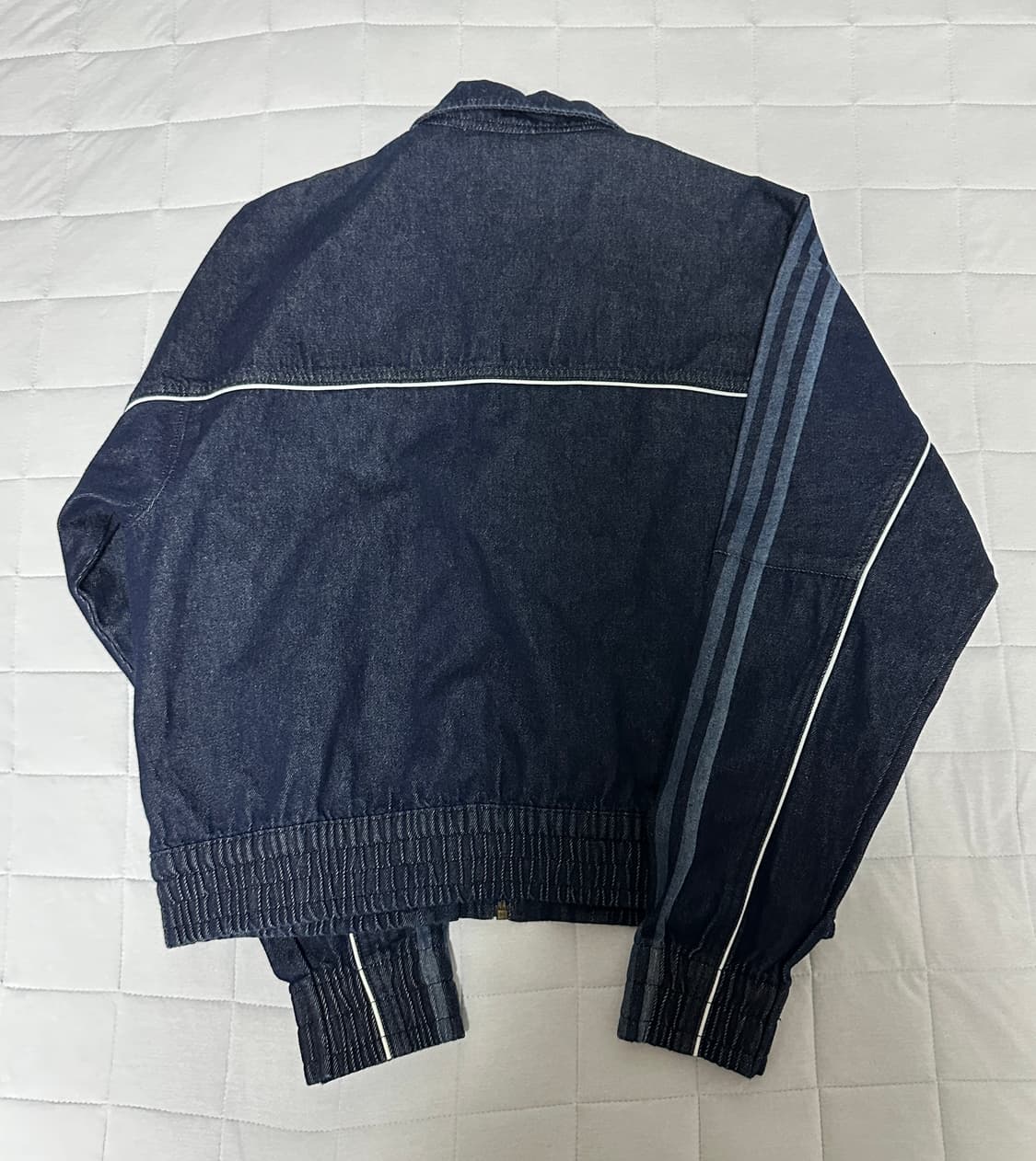 아디다스 청자켓 판매합니다 상품이미지3