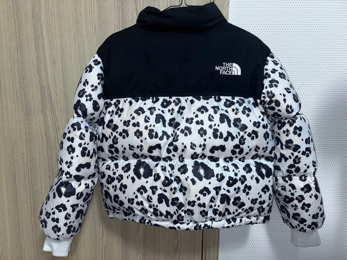 노스페이스 눕시 호피 패딩 상품이미지2