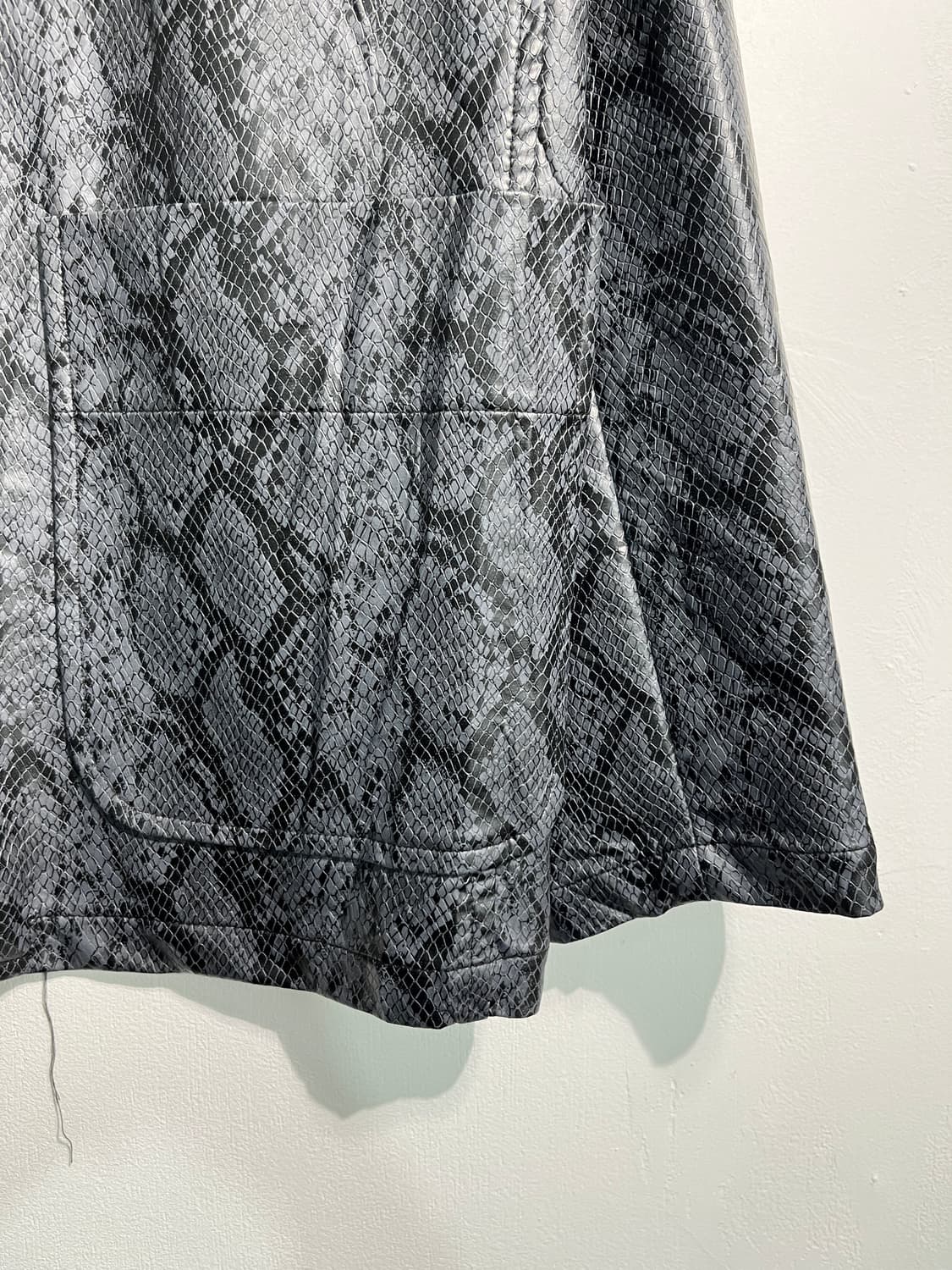 Fake 뱀피 snake skin jacket M 상품이미지5