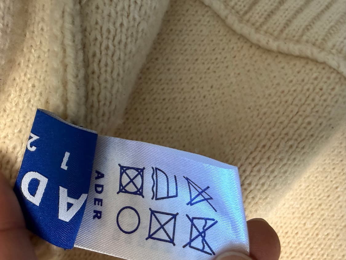 아더에러 빅 슬라이스 로고 니트 3사이즈 상품이미지4