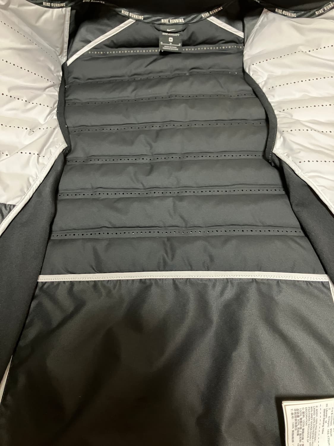 나이키 에어로로프트 패딩조끼 상품이미지3