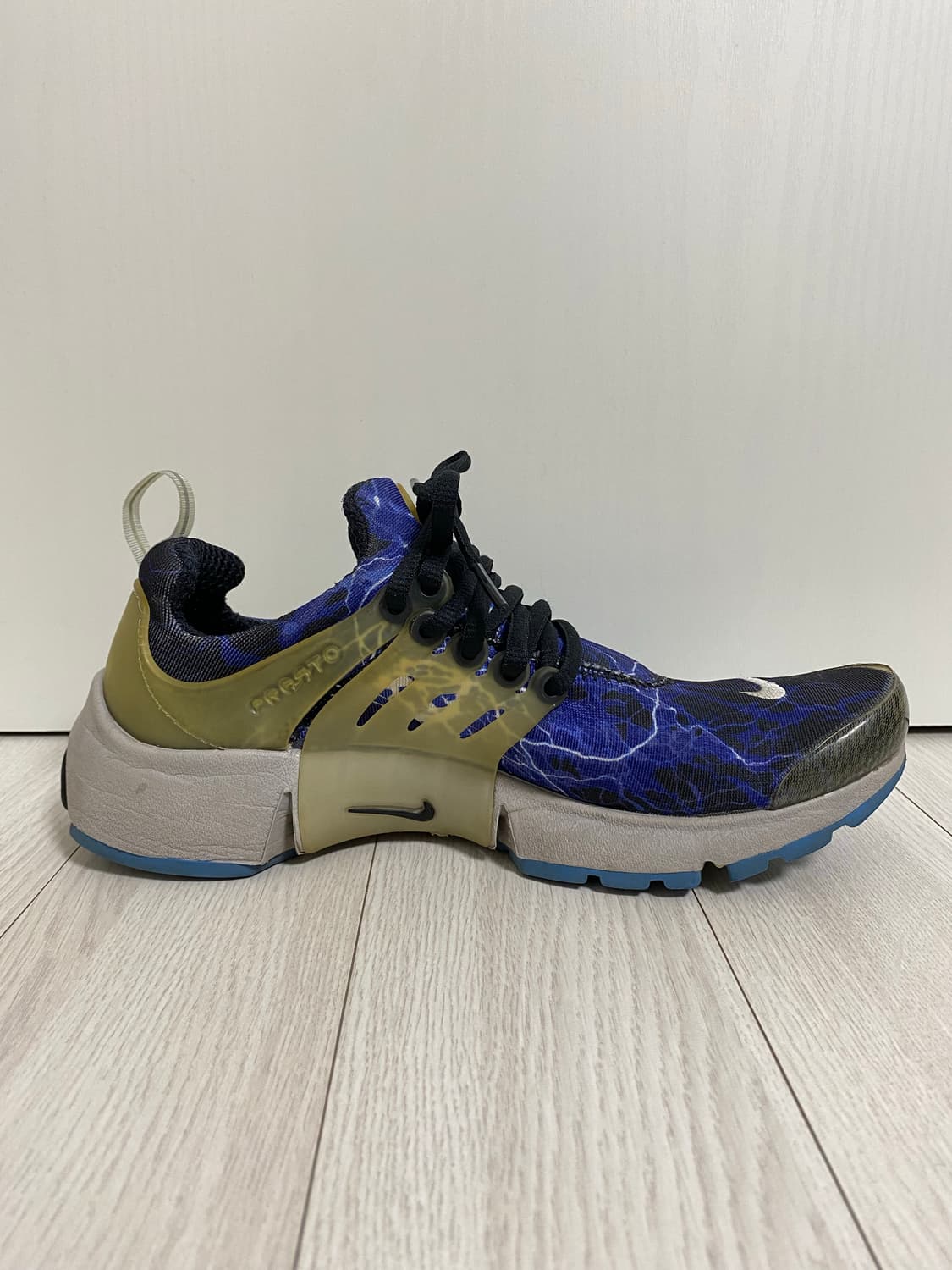NIKE AIR PRESTO LIGHTNING OG RETRO 상품이미지6