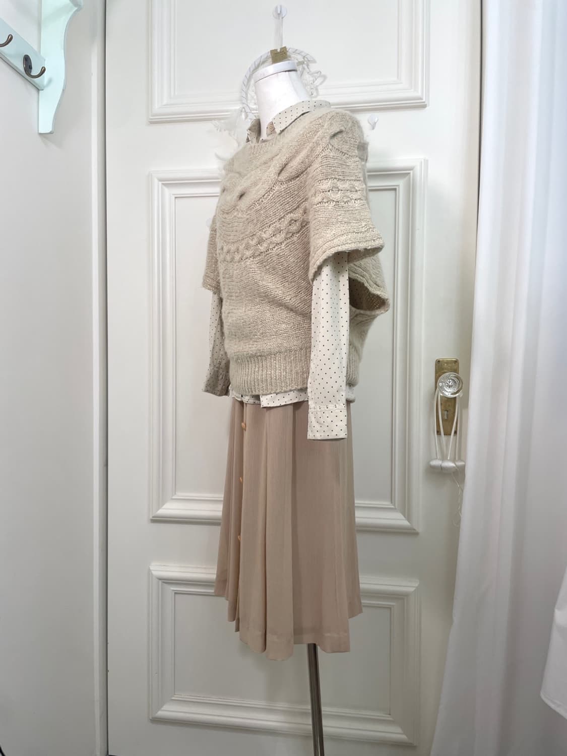 beige button point chiffon basic skirt 상품이미지7