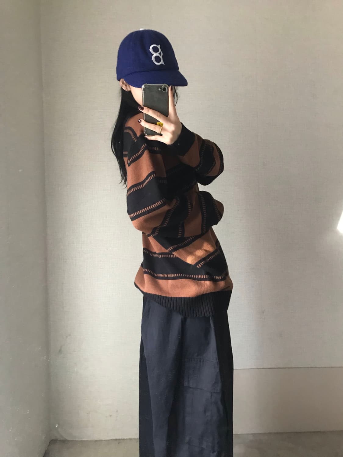 버카루 브라운 스트라이프 니트 상품이미지3