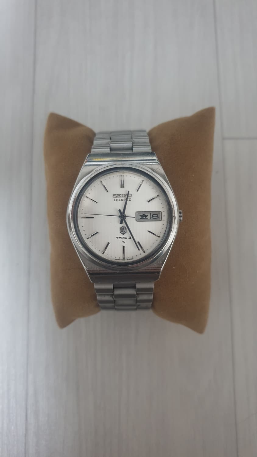 세이코 70s Type II 화이트 세로줄 빈티지 시계 상품이미지1