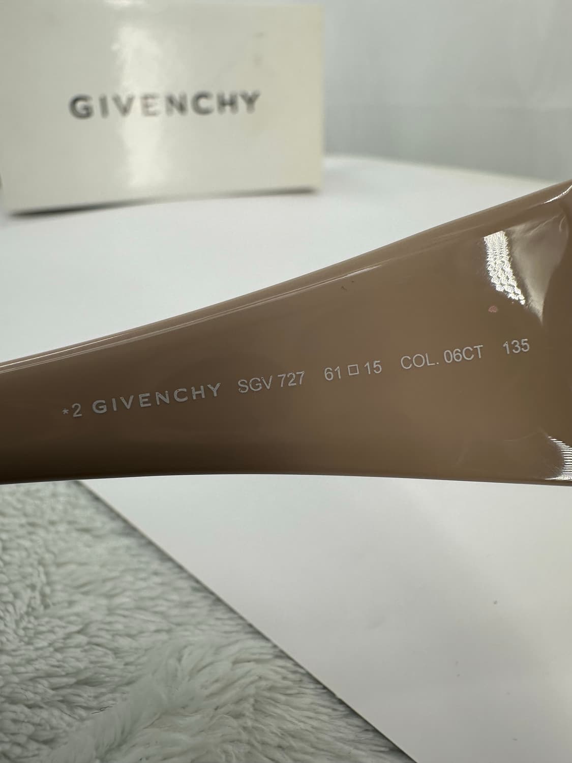 [새상품 무료배송] 정품 지방시 Made in Italy 선글라스 상품이미지9