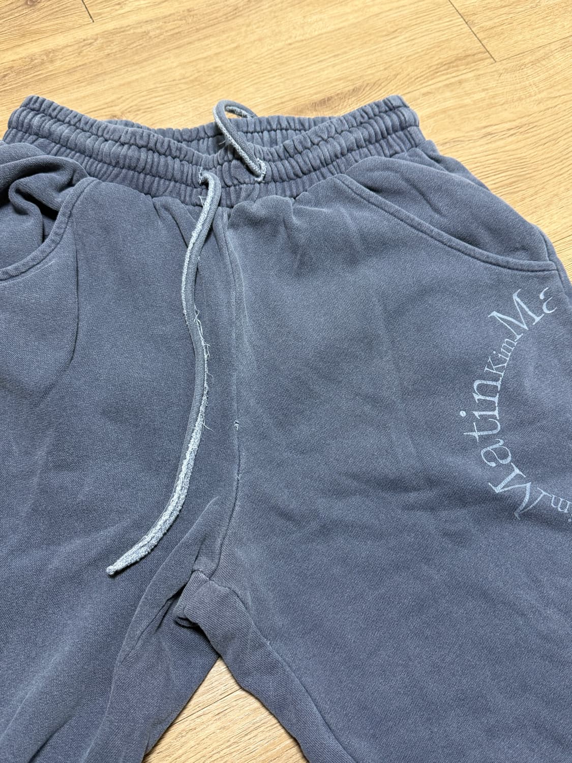 마뗑킴 피그먼트 스웻팬츠 상품이미지4