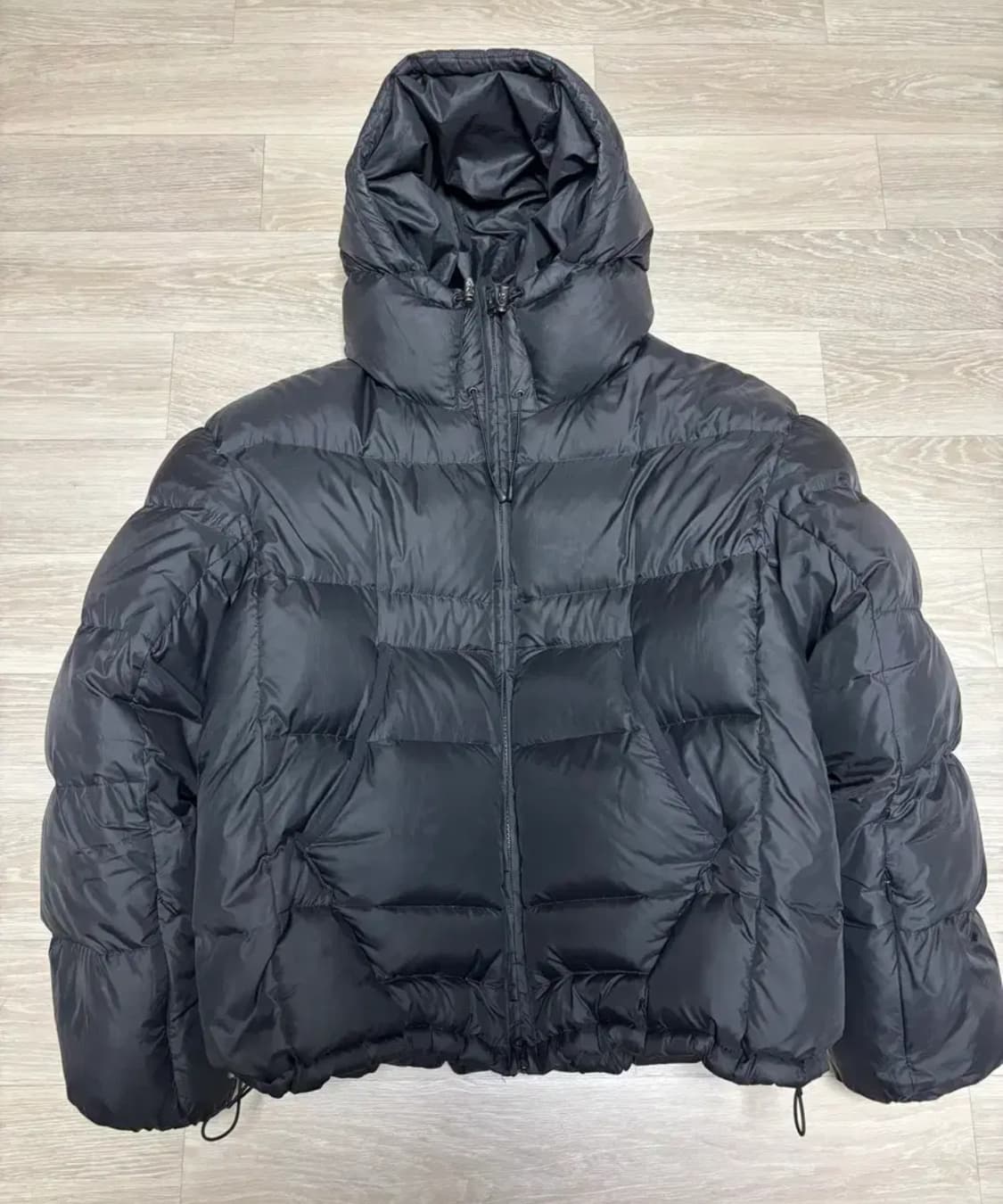 999휴머니티 23fw 패딩 2사 상품이미지2