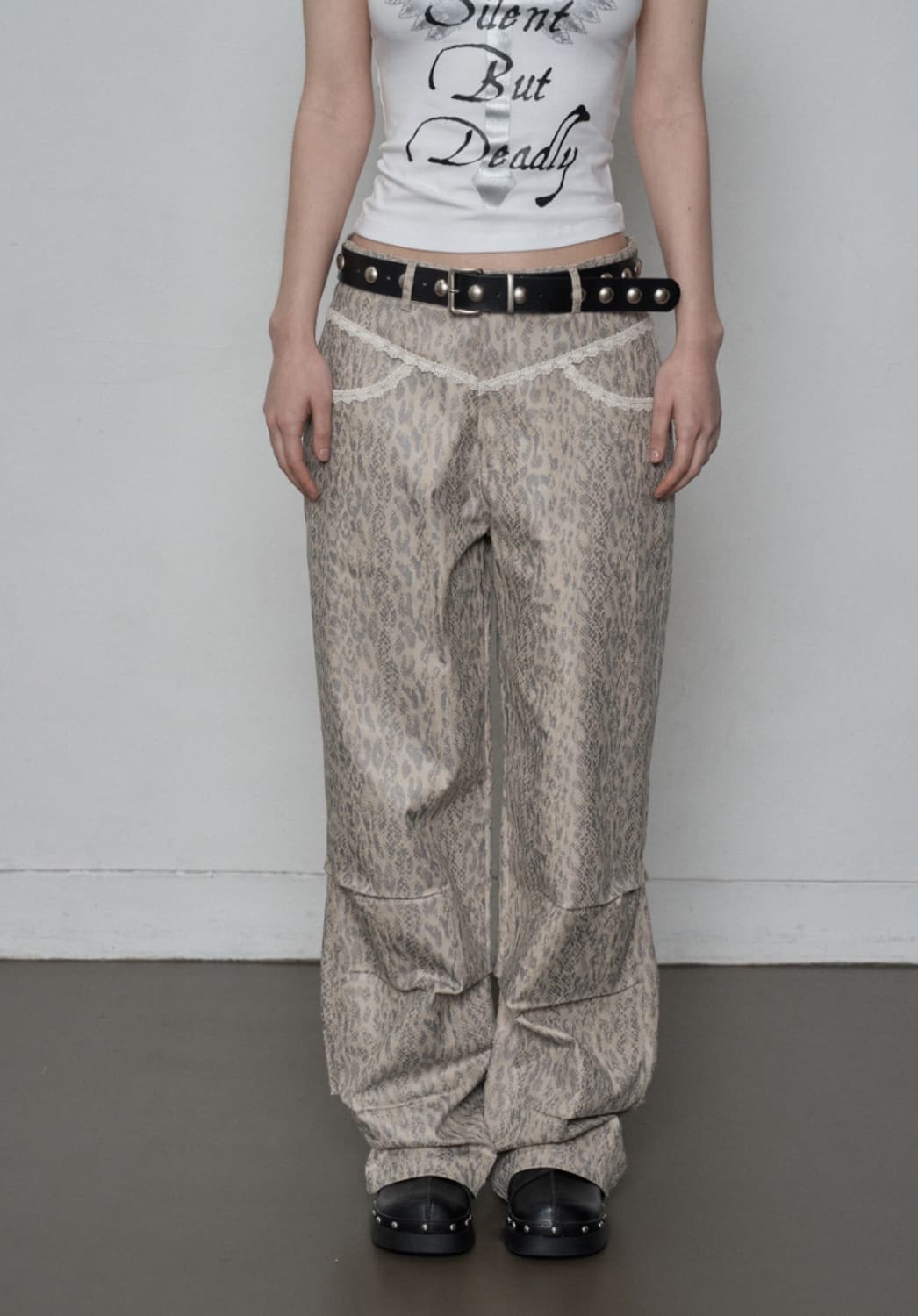 셋업이엑스이 PYTHON LACE PANTS / BEIGE 상품이미지1