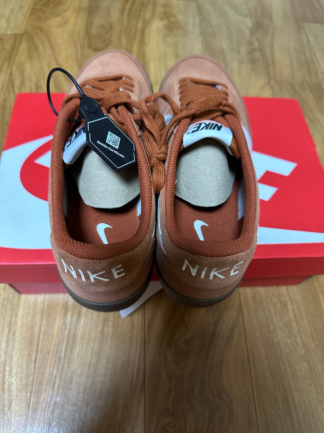 새상품) 나이키 킬샷2 브라운 265 사이즈 팝니다. 상품이미지2