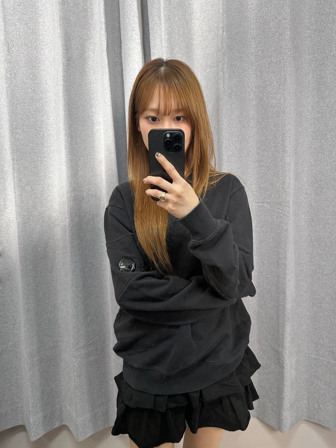 [정품]씨피 컴퍼니 렌즈 맨투맨 블랙 상품이미지2