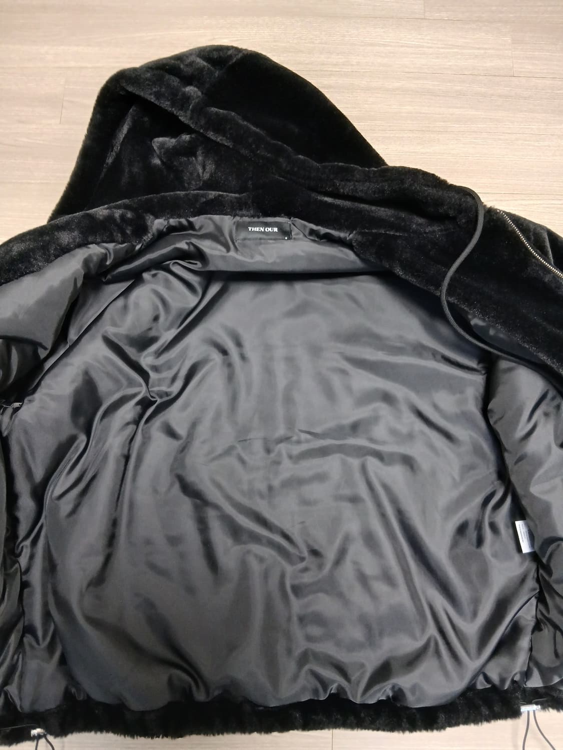 덴아워 밍크퍼 후드집업 상품이미지2