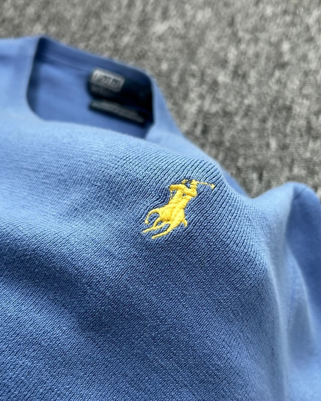 폴로 랄프로렌 피마 코튼 스카이블루 브이넥 니트  상품이미지4