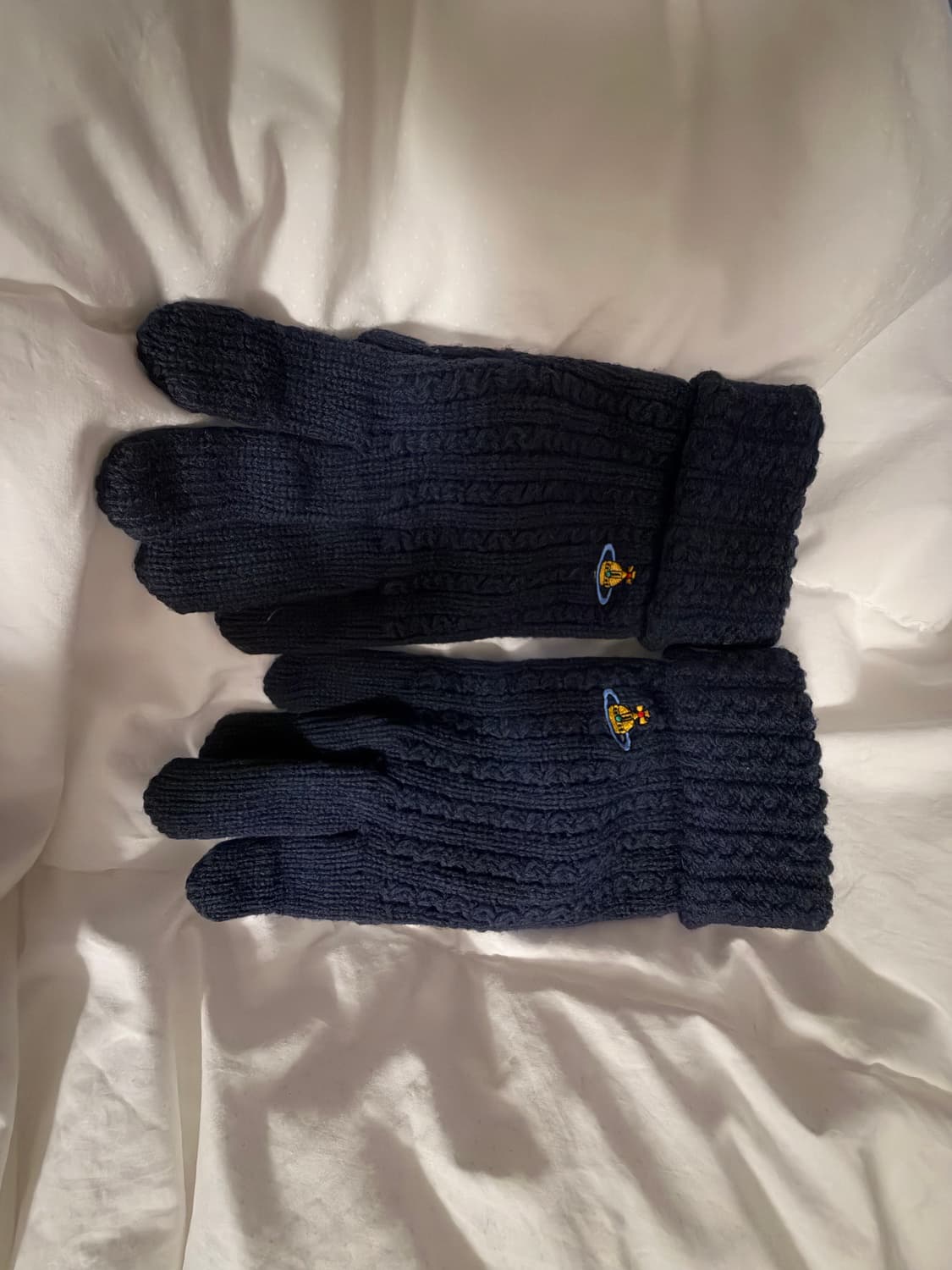 비비안 웨스트 우드 네이비 장갑 상품이미지1