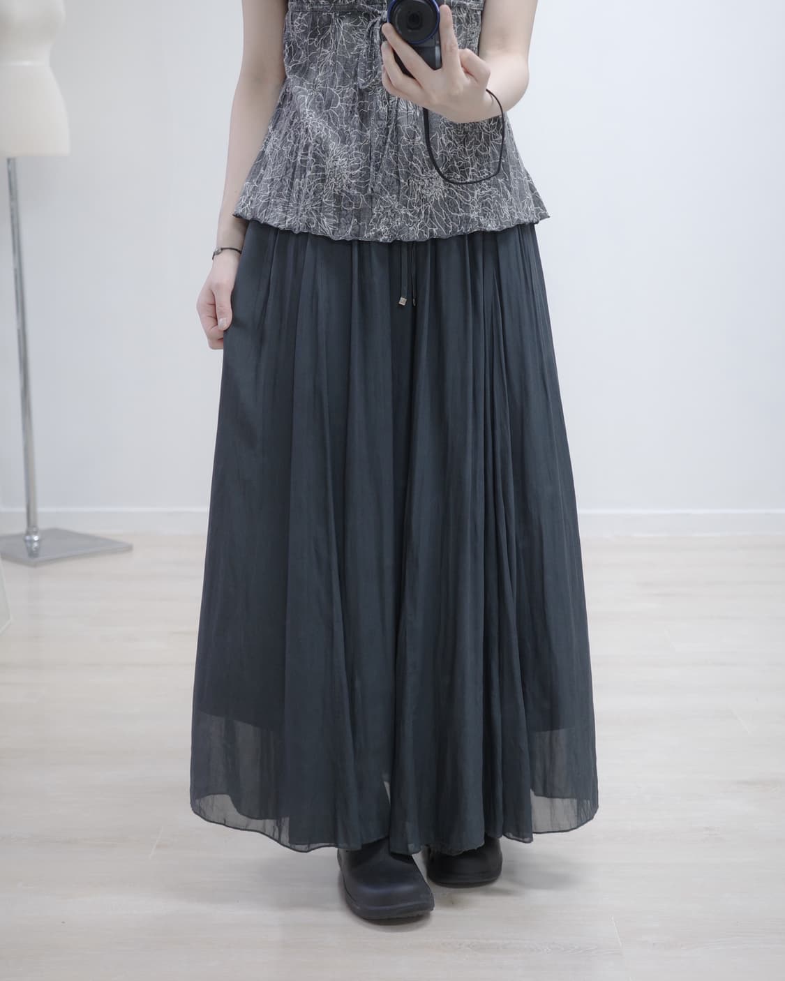 Global Work grey flared long skirt 상품이미지1