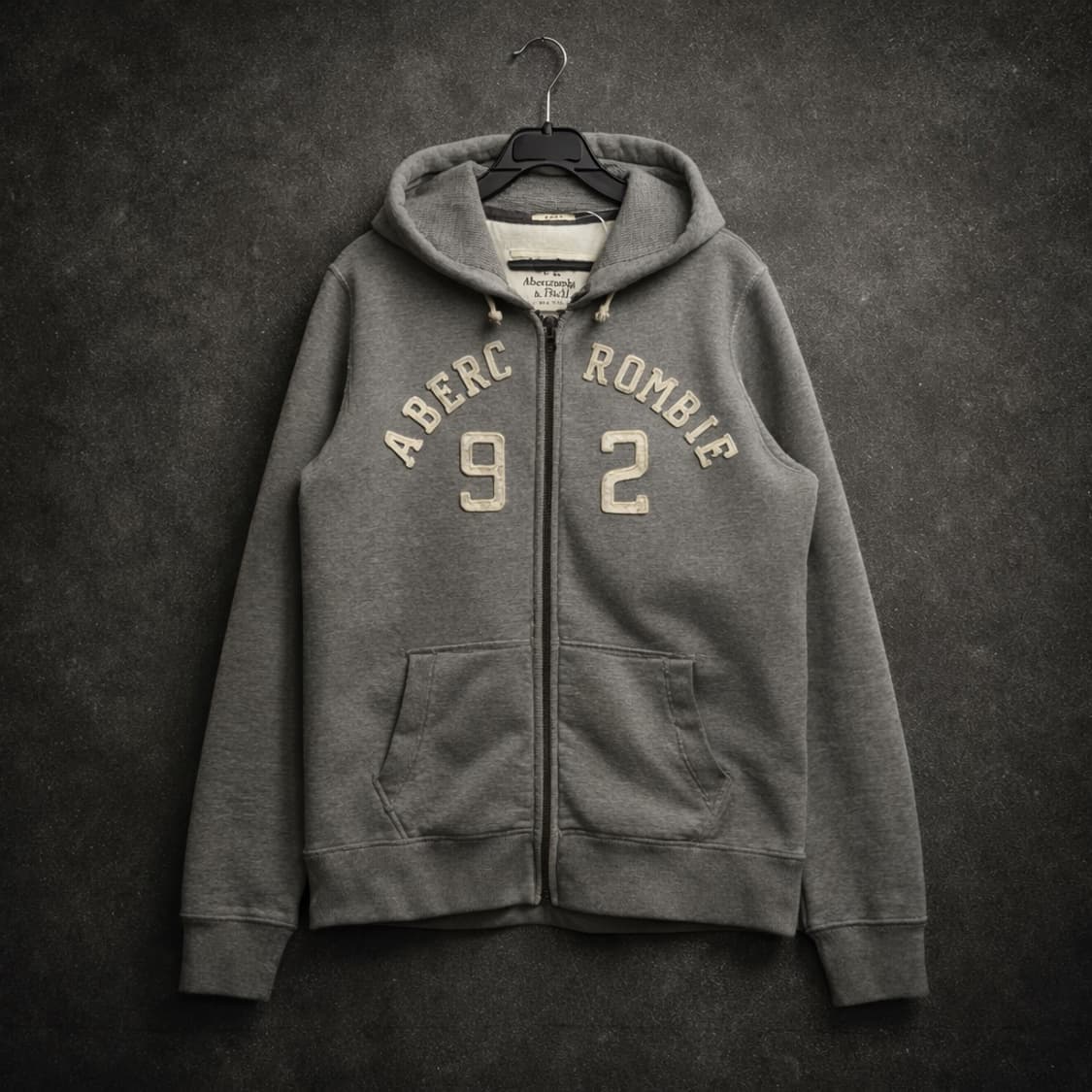 Abercrombie Classic Varsity Zip-Up Hoodi 상품이미지1