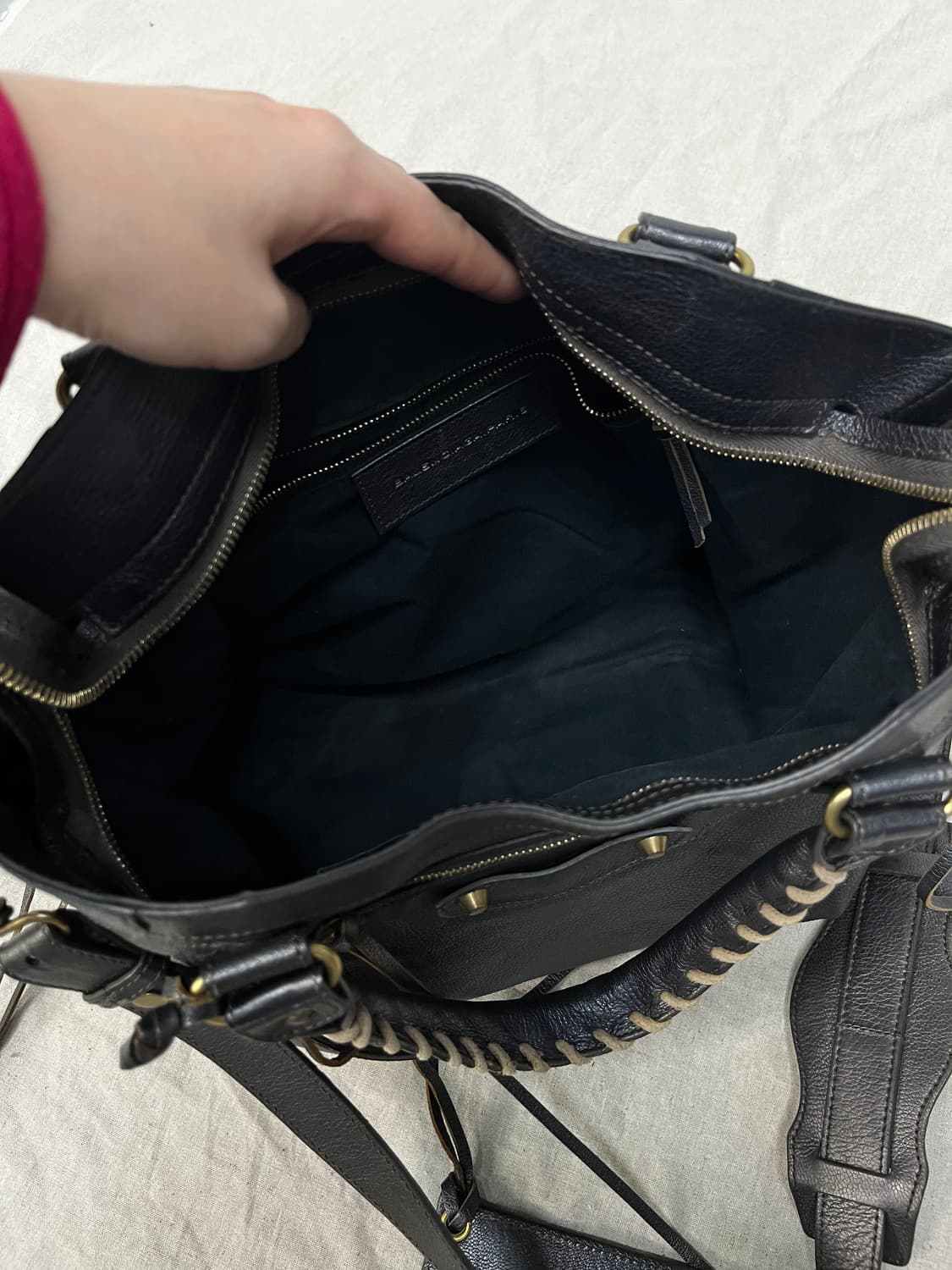 발렌시아가 모터백 상품이미지9