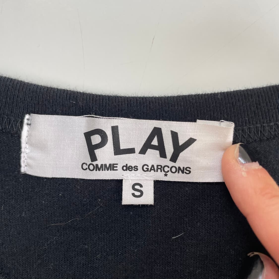 Comme des Garcons  꼼데 가르송 와펜 블랙 슬리브 상품이미지2