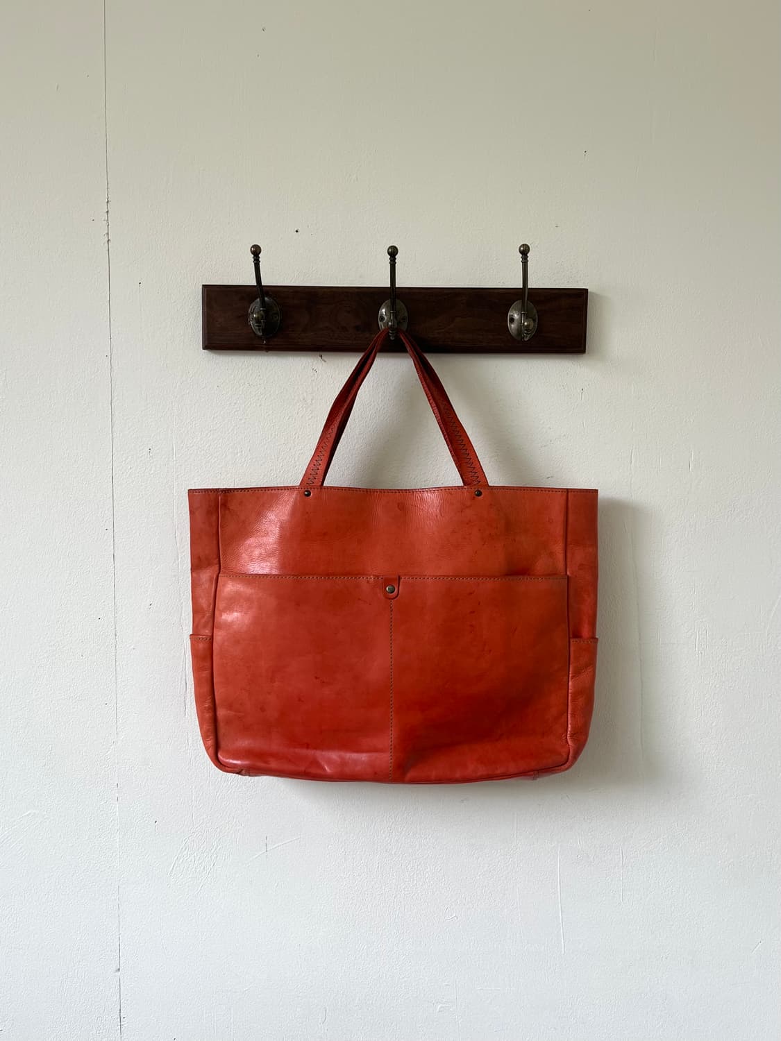Cuir Jouer Cube 카멜 레더 백 상품이미지2