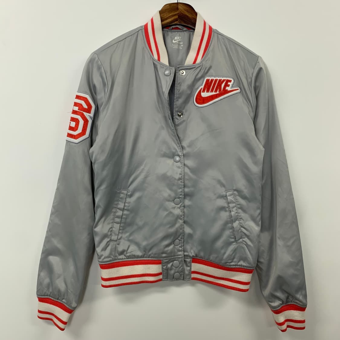 나이키 00s 실버 봄버 바시티 자켓 상품이미지3