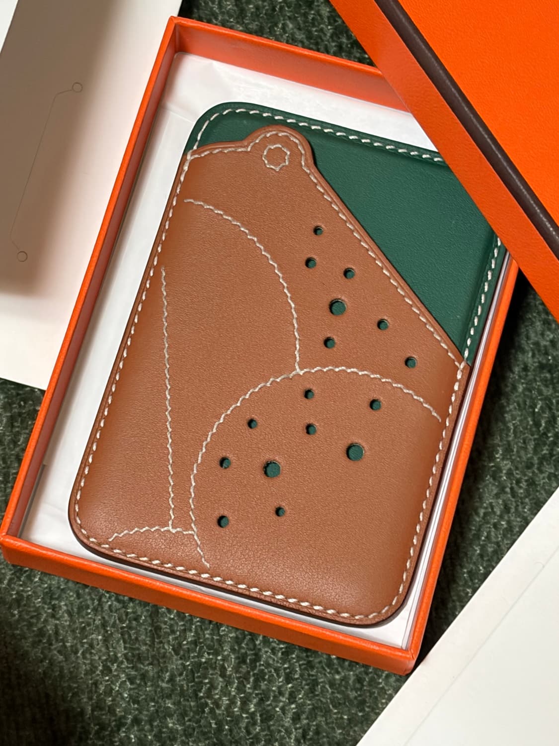 🐸에르메스 개구리 맥세이프 카드지갑 판매해요🧡 상품이미지2