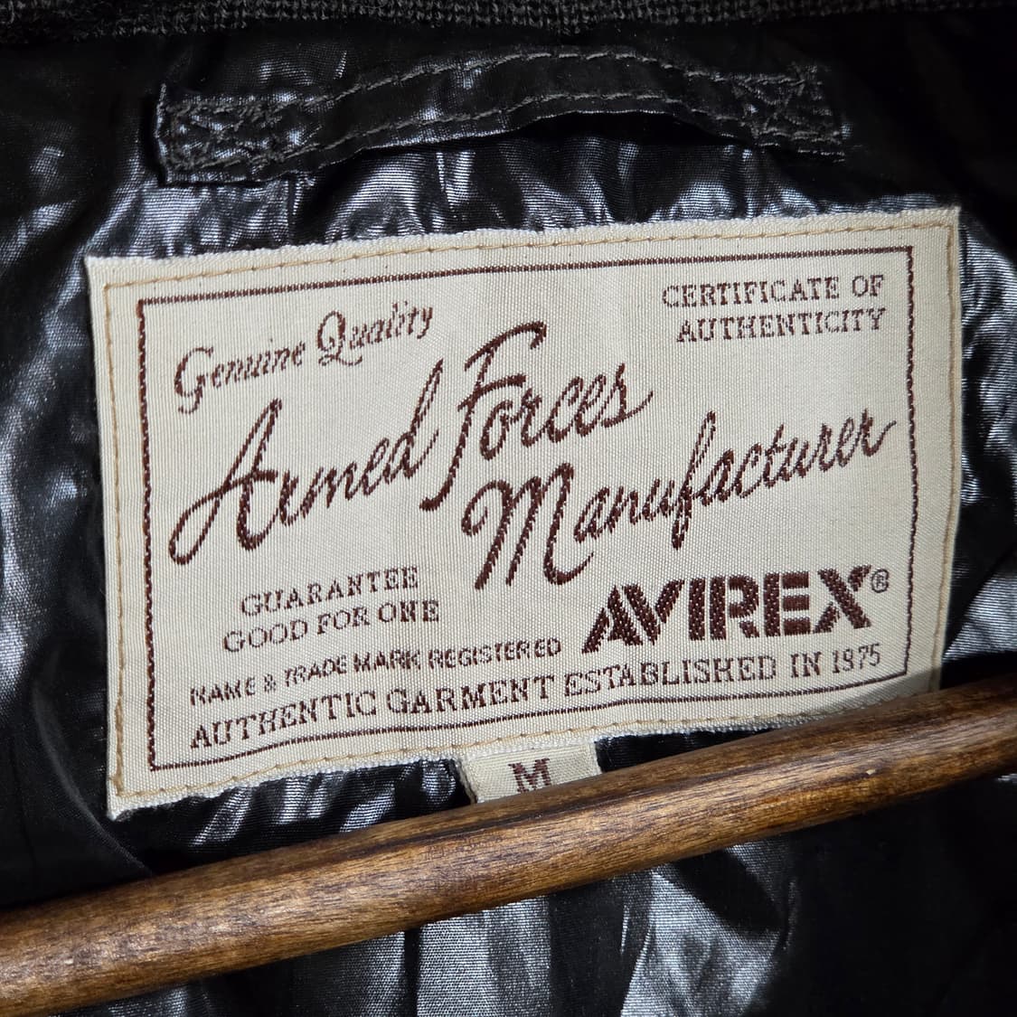 JPN 아비렉스 밀리터리 패치 자수 투웨이 유광 패딩  상품이미지8