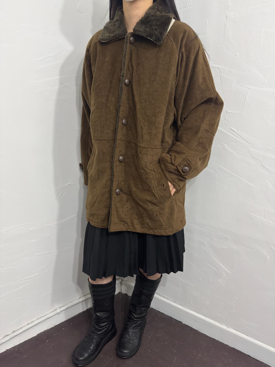 news paper fur detail jacket 상품이미지4