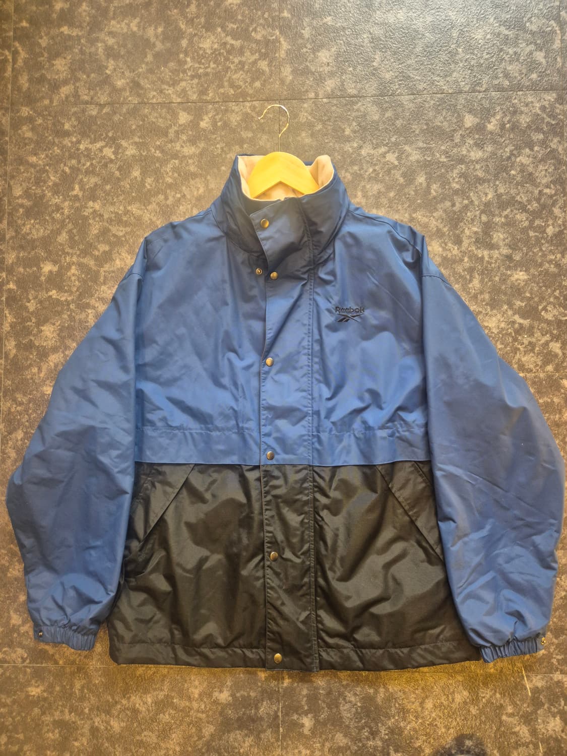 리복 남여공용 클래식 CL 캠핑 세일링 자켓 상품이미지1