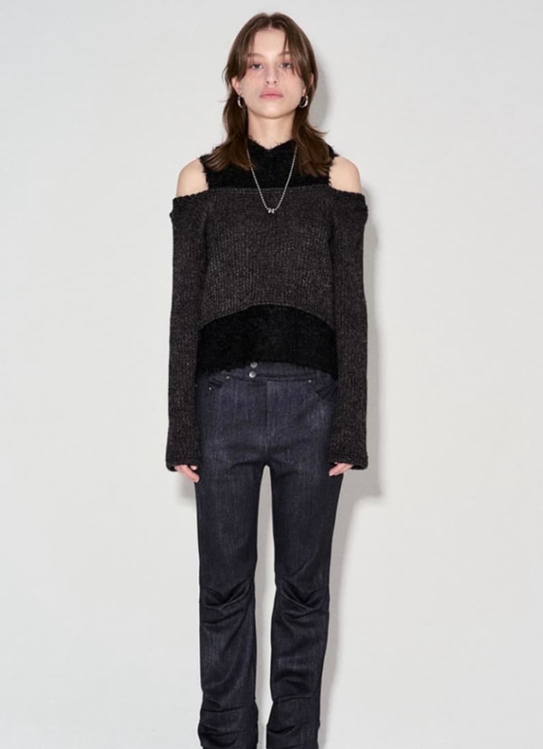 데비어퍼 컷아웃 후디 차콜  상품이미지2