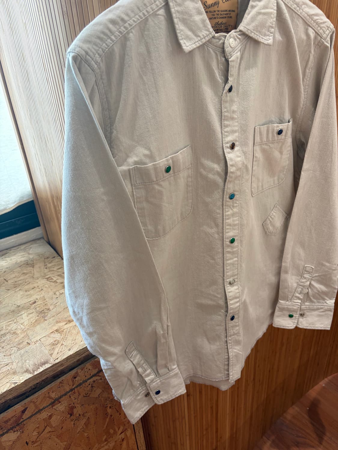 Sunny Clouds Shirt 상품이미지1