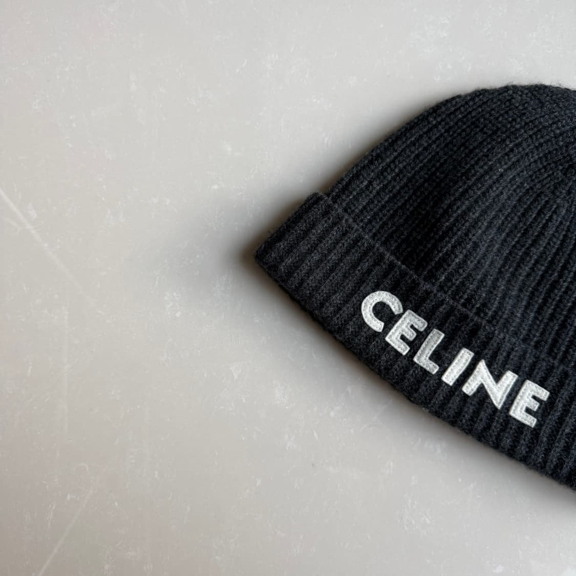 [OS] 셀린느 비니 리브드 울 상품이미지1