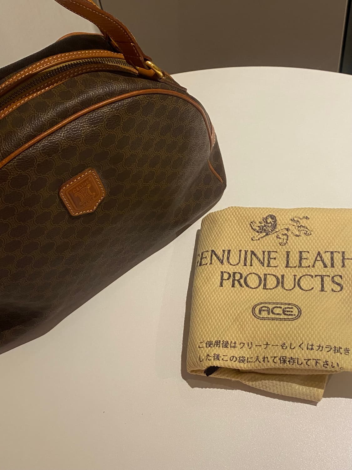 샐린느 마카담 반달 토트백 상품이미지6
