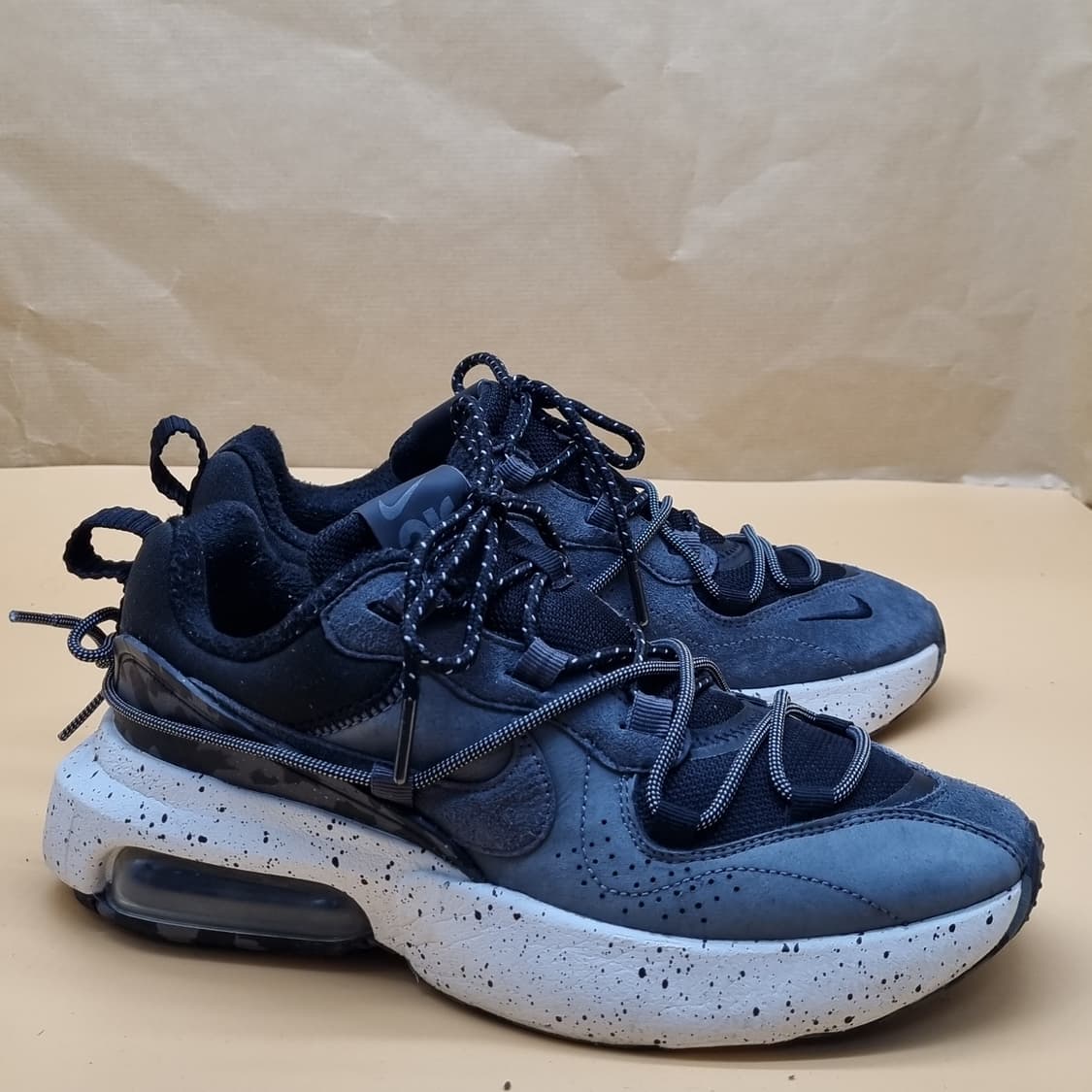 나이키 에어 비바 차콜블랙 운동화250  상품이미지1