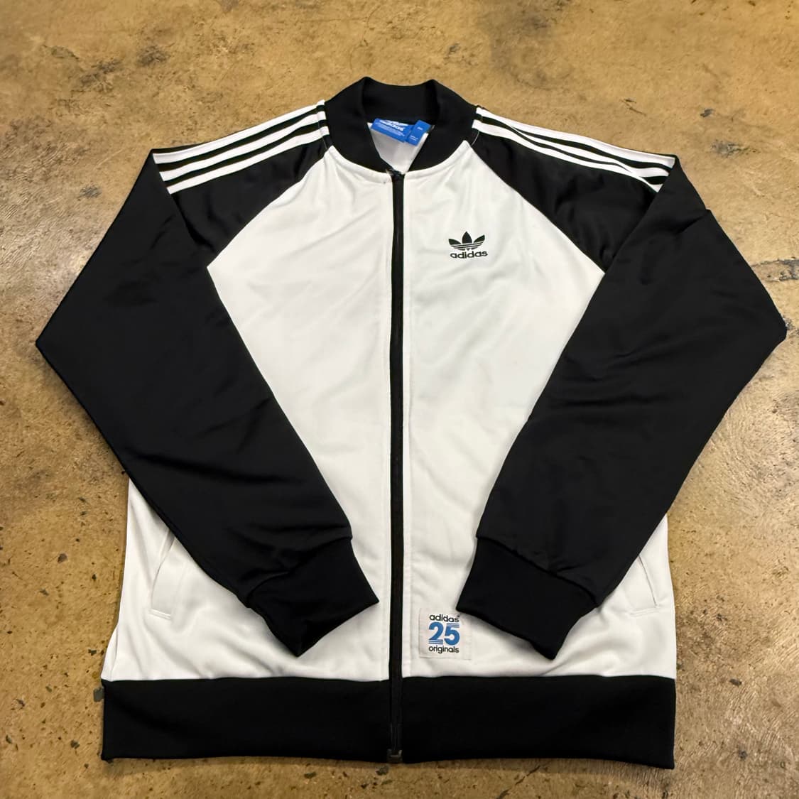 아디다스 니고베어 흰검 화이트 블랙 져지 트랙탑 95 상품이미지2