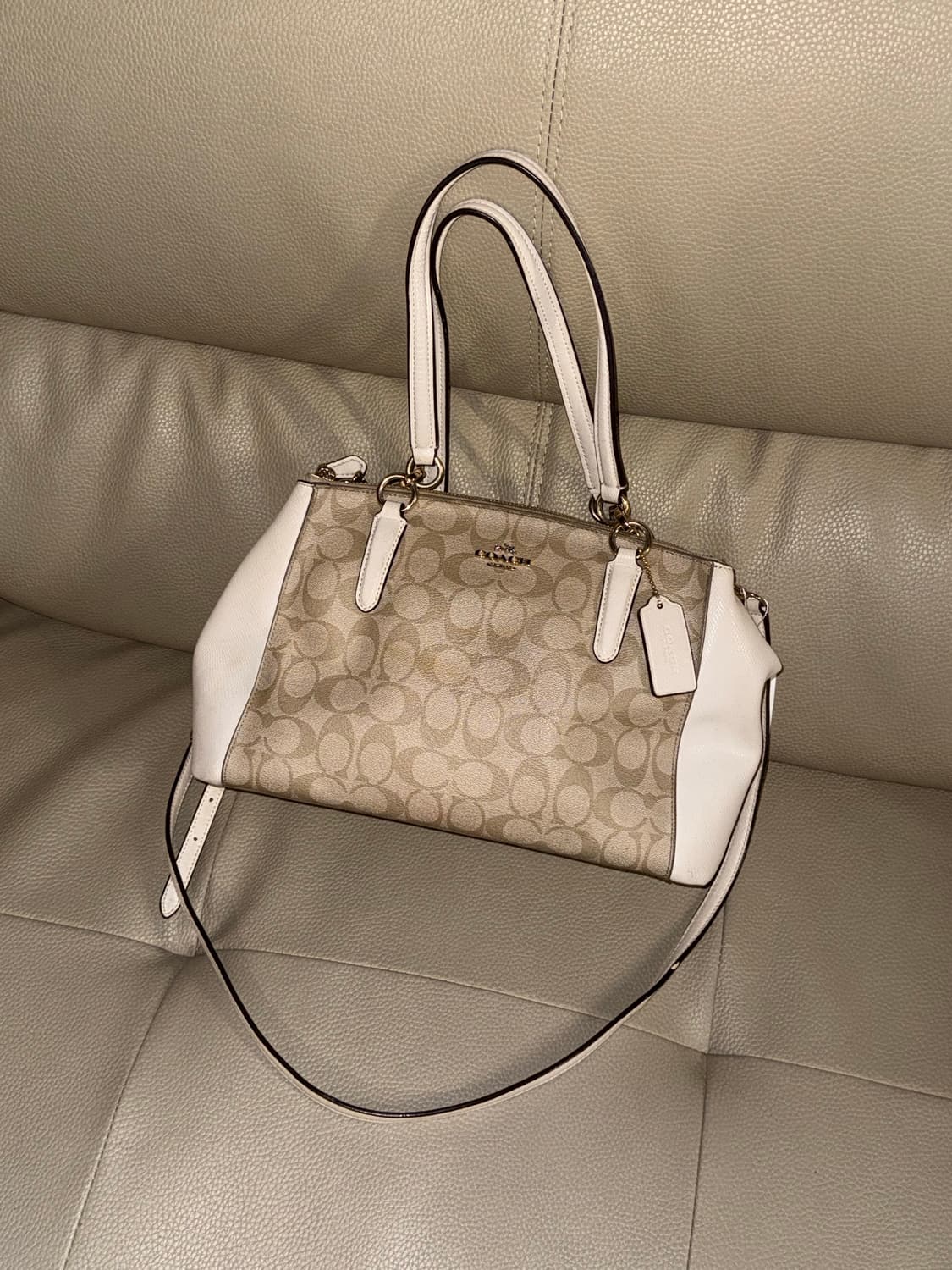 (착샷o)coach signature pattern detail bag 상품이미지1