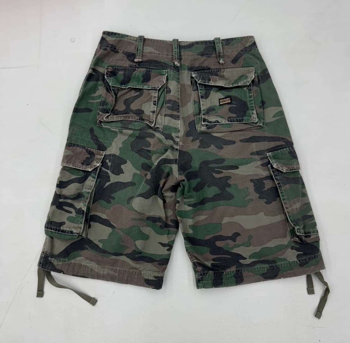 아베크롬비 y2k 카모 버뮤다 팬츠 상품이미지3