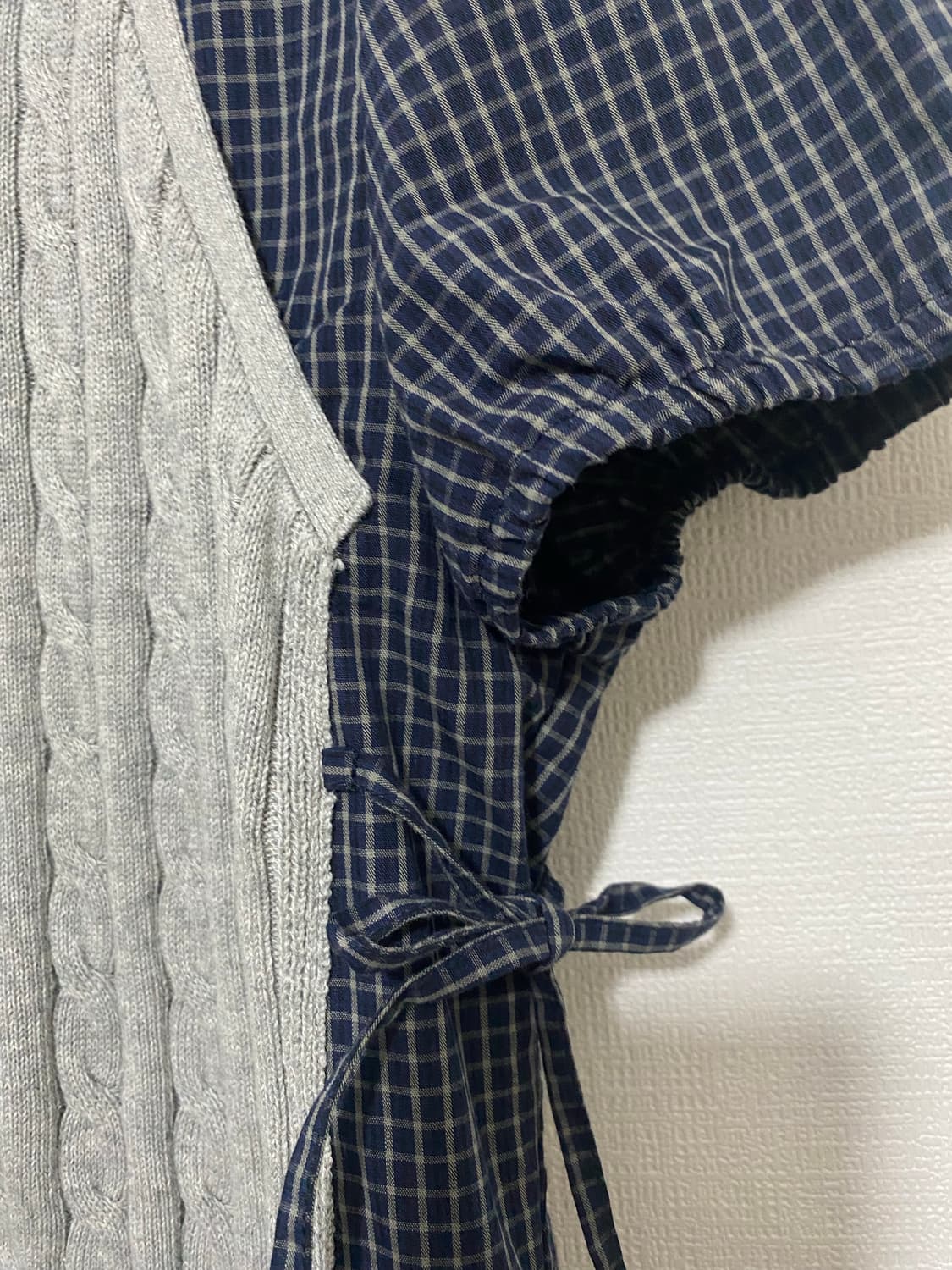 URBAN REVIVO 케이블 니트 일체형 블라우스 상품이미지3