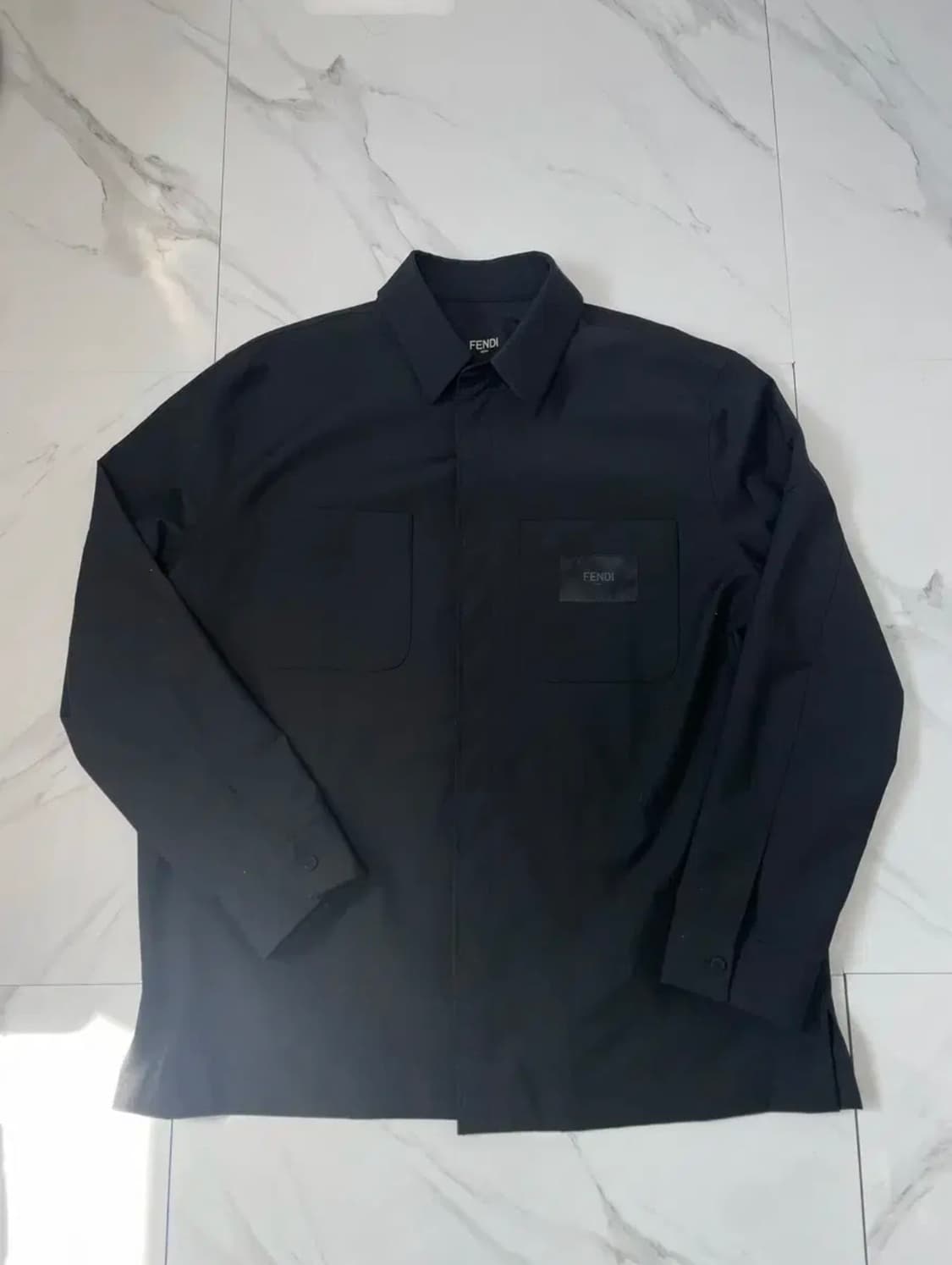 펜디 투포켓 시그니처 로고 셔츠 자켓 54 정품카드O 상품이미지1
